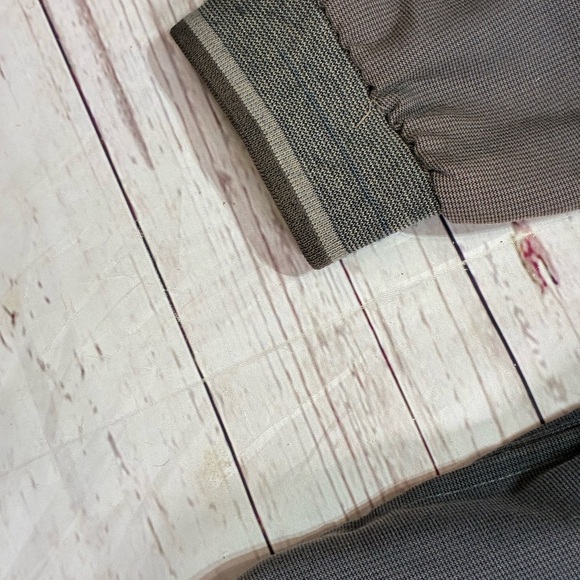 Vintage Gray V-Neck Lightweight Windbreaker Sweater Pullover Jacket Made in‎ USA - Picture 10 of 12